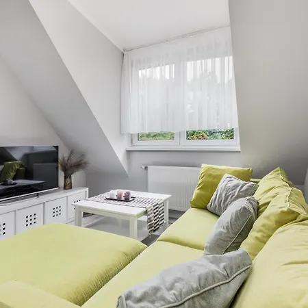 Family Three Bedroom Podczele Sunrise By Renters コウォブジェク
